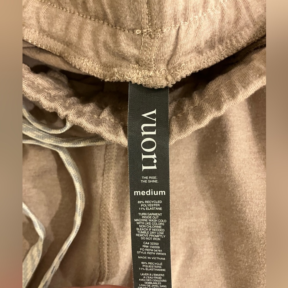 Vuori Performance Jogger - Picture 3 of 4